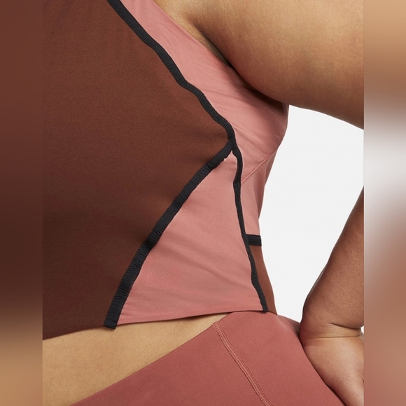 🤎NIKE YOGA DRI-FIT LUXE CROPPED TANK SIZE 3X - Picture 3 of 6